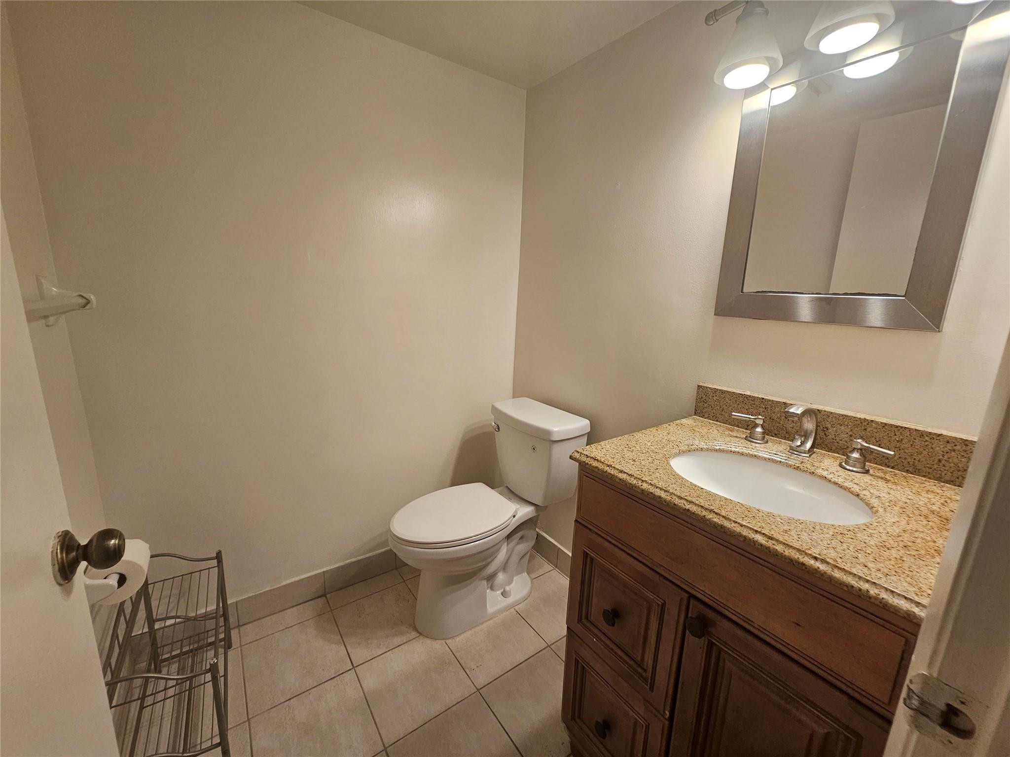 4279 NW 89th Ave 205