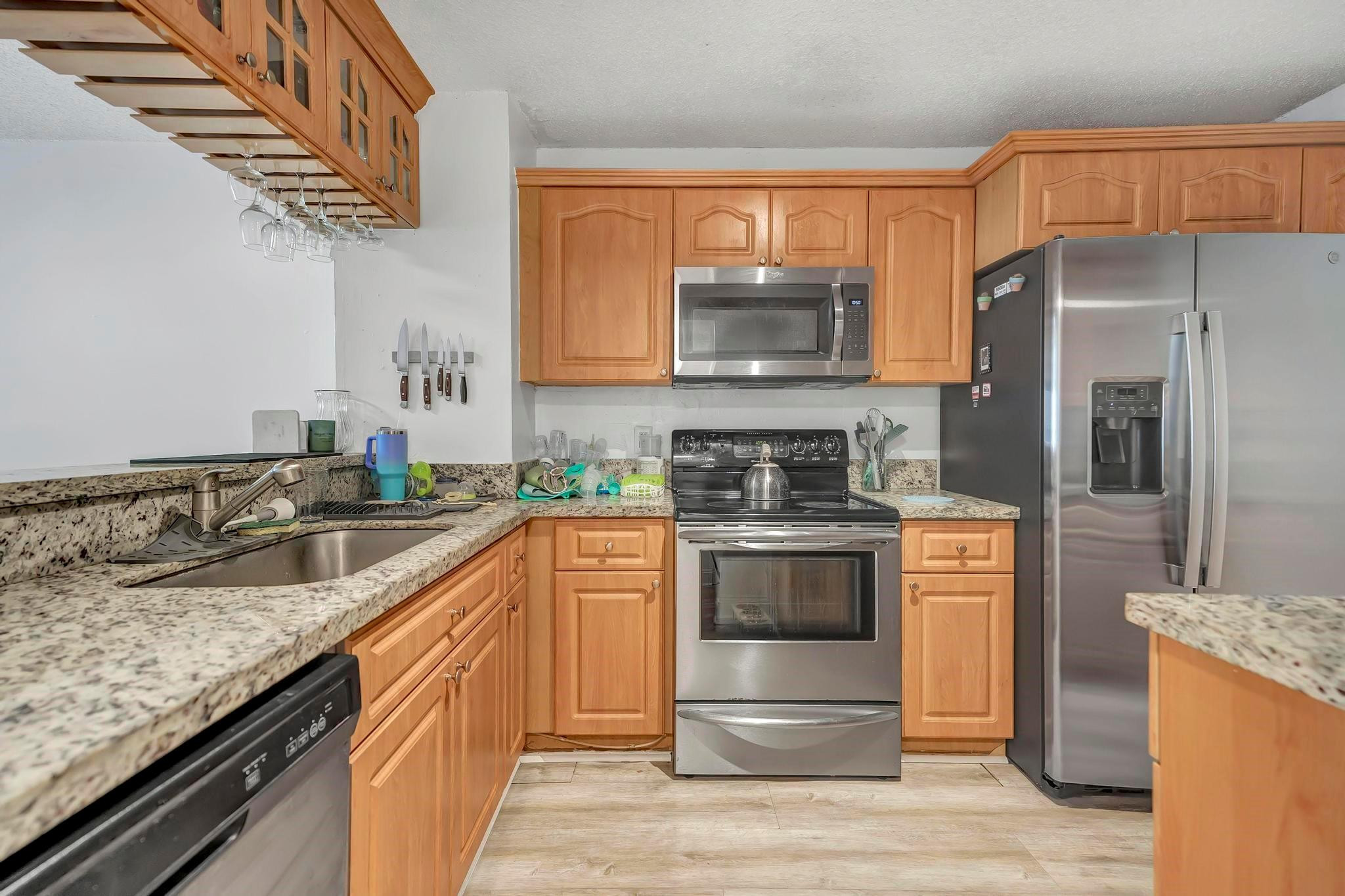 6855 Abbott Ave 203