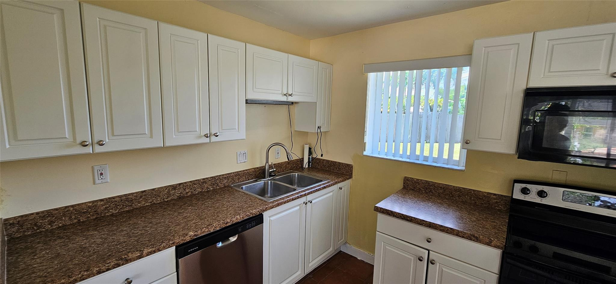 1709 NW 58th Ave