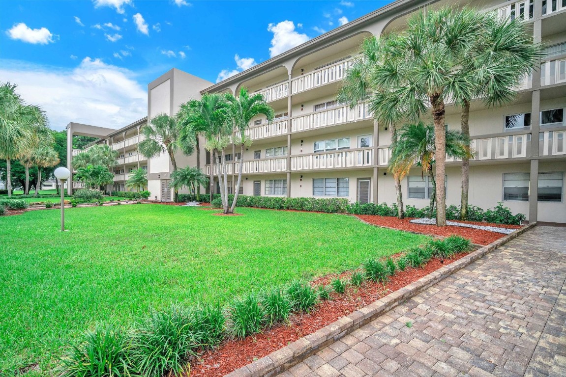 4701 Martinique Dr G3