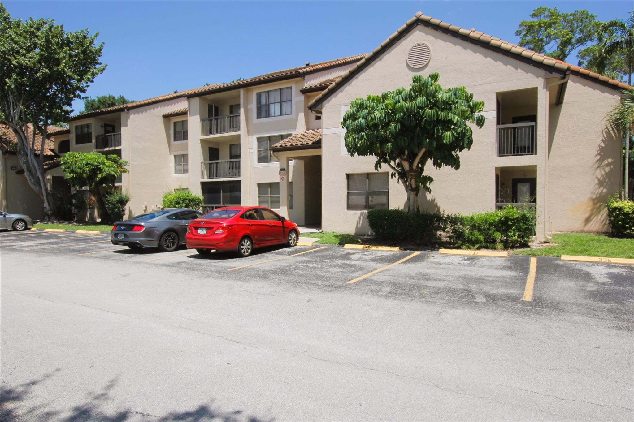4501 W Mcnab Rd 26