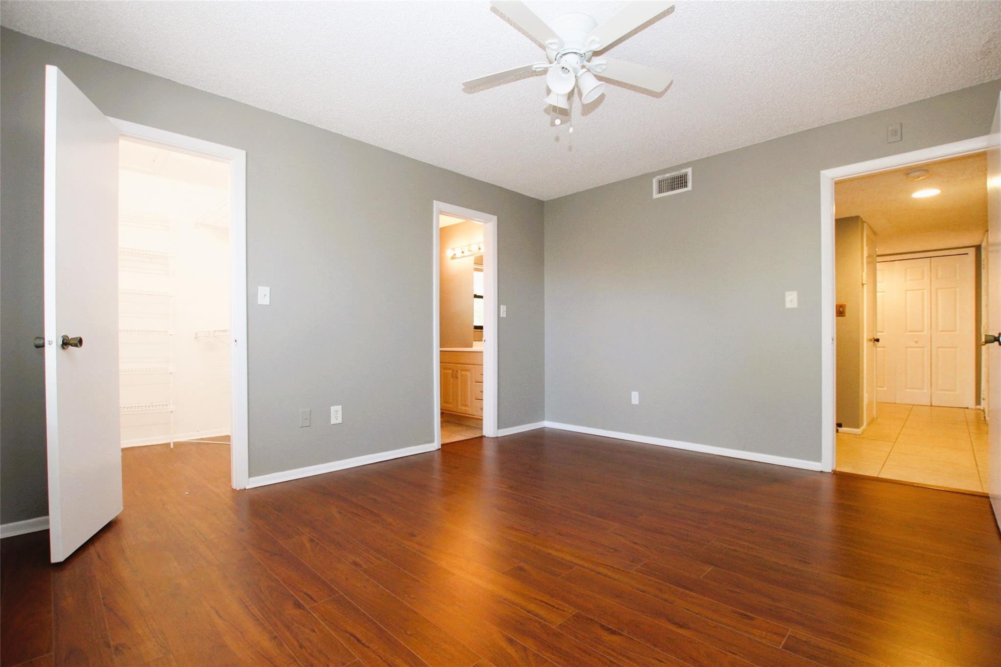 4501 W Mcnab Rd 26