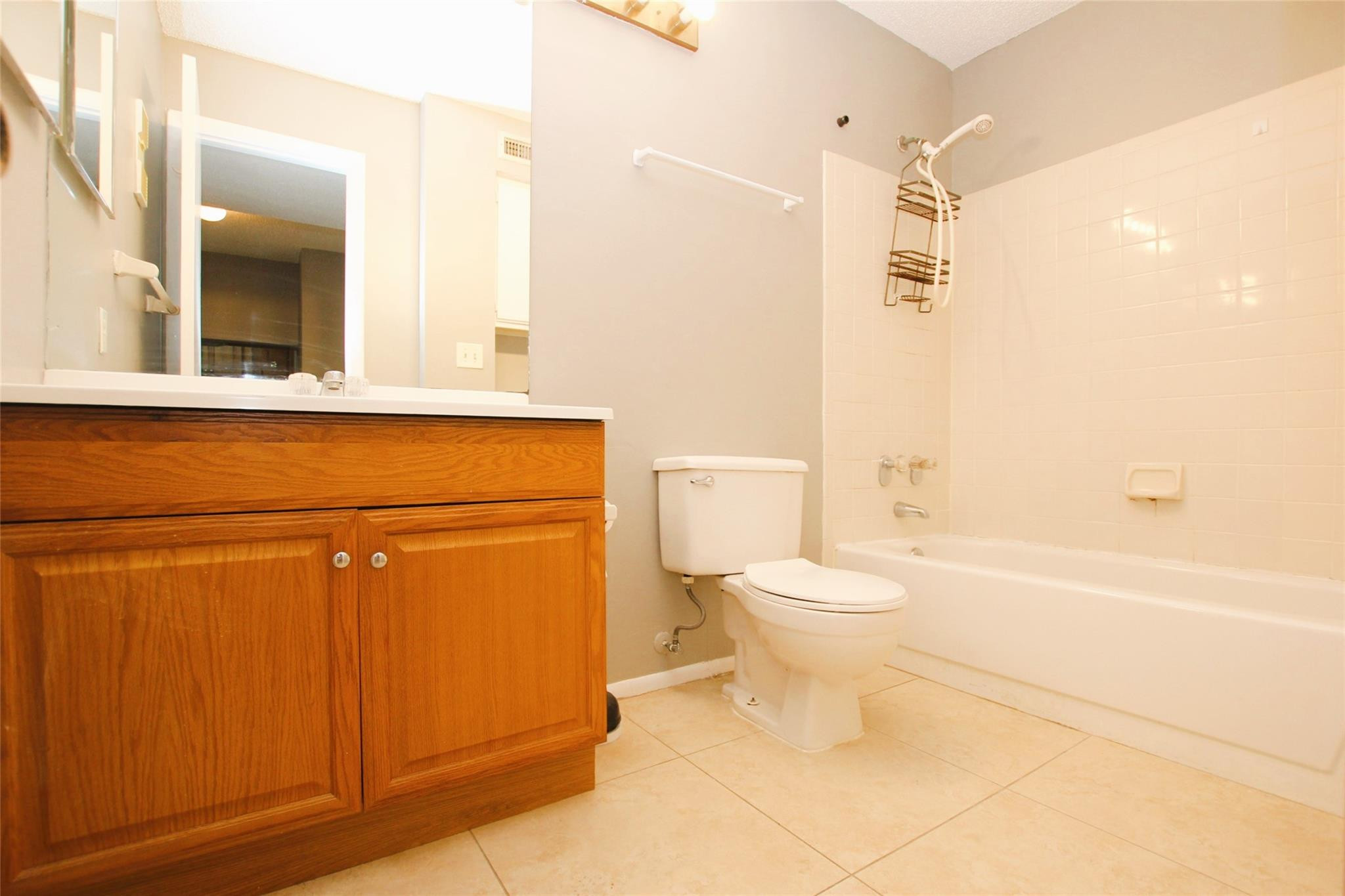 4501 W Mcnab Rd 26
