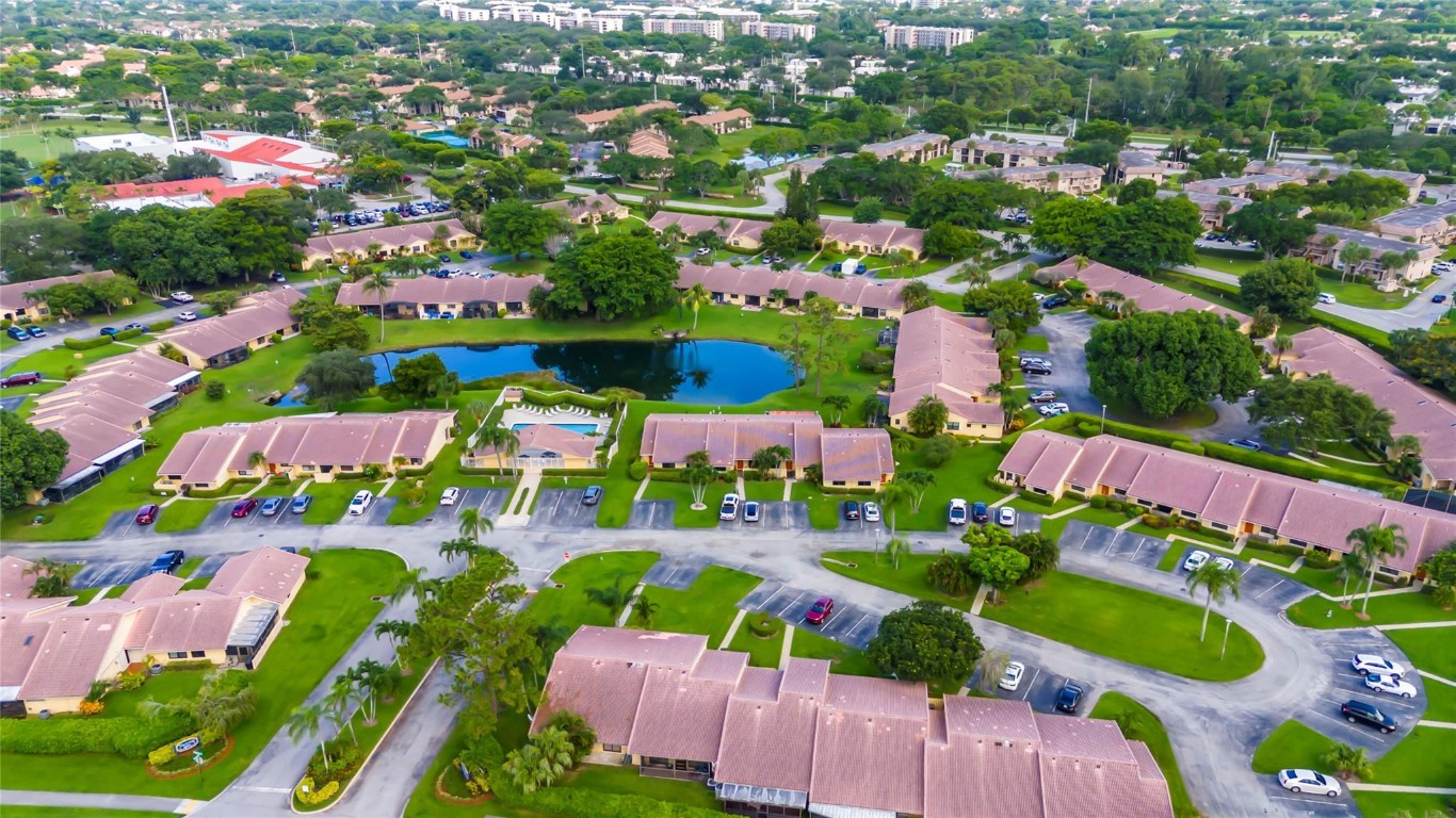 6732 Bridlewood Ct 6732