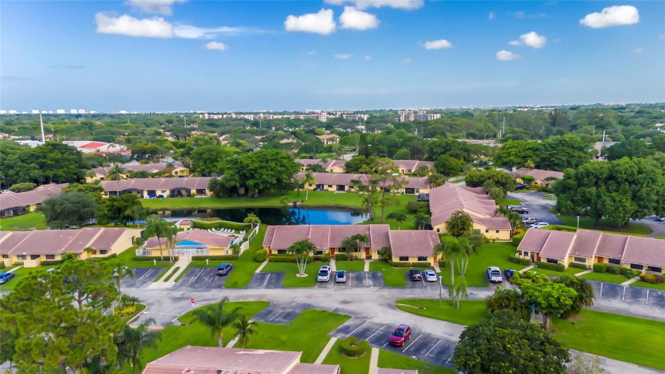 6732 Bridlewood Ct 6732