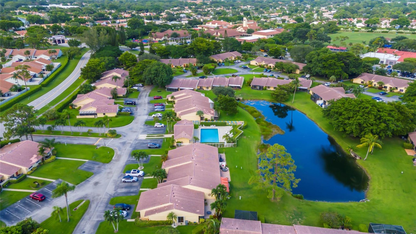 6732 Bridlewood Ct 6732