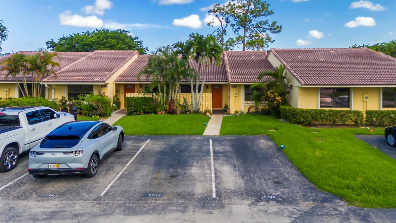 6732 Bridlewood Ct 6732