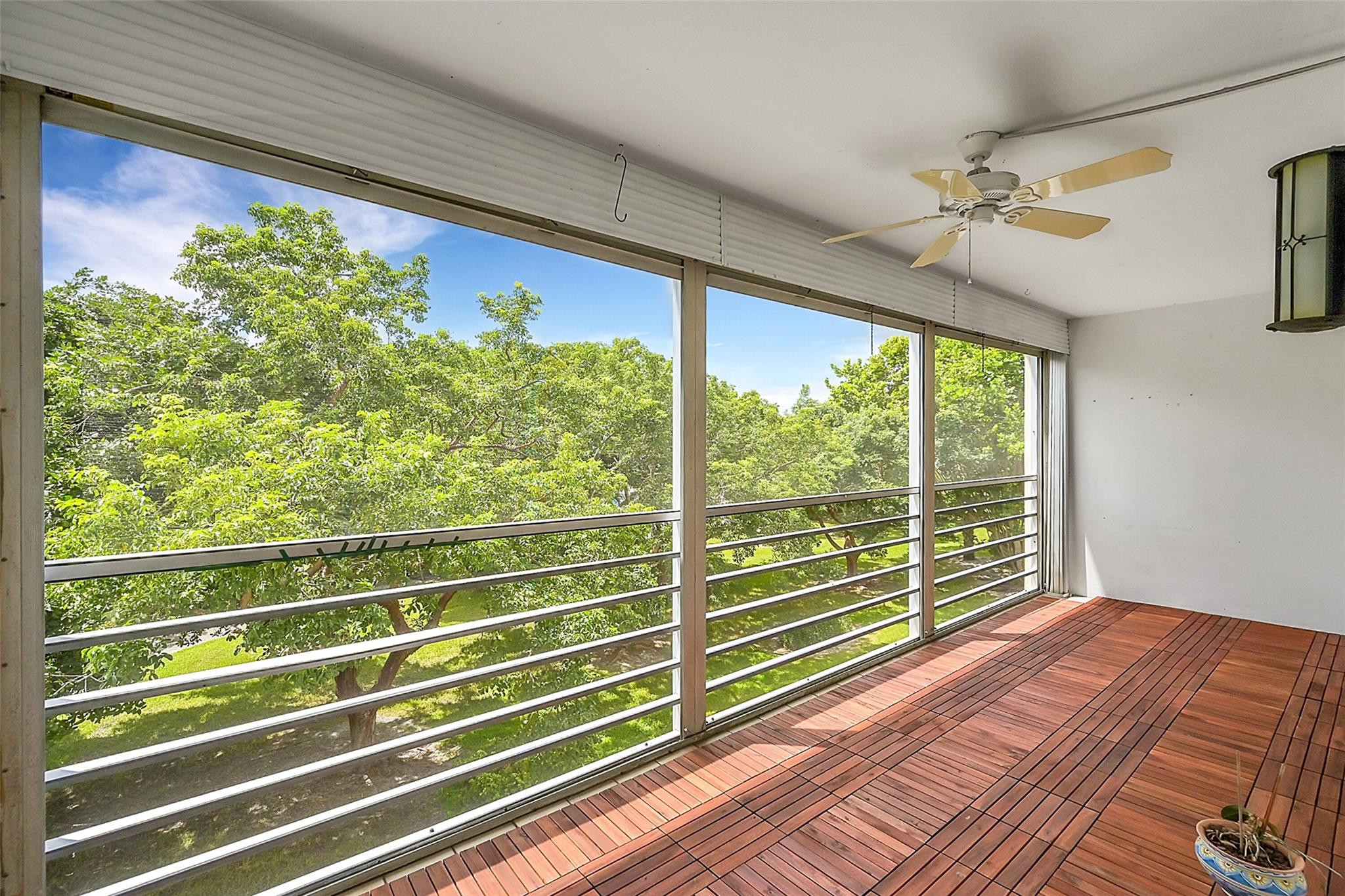 2401 Antigua Cir B3