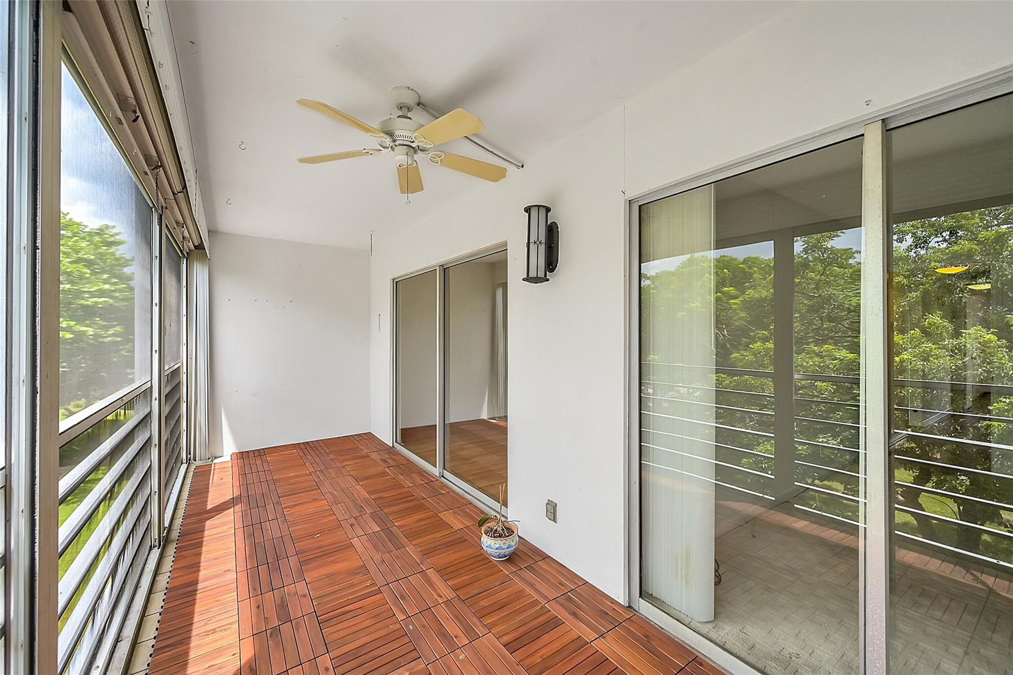 2401 Antigua Cir B3