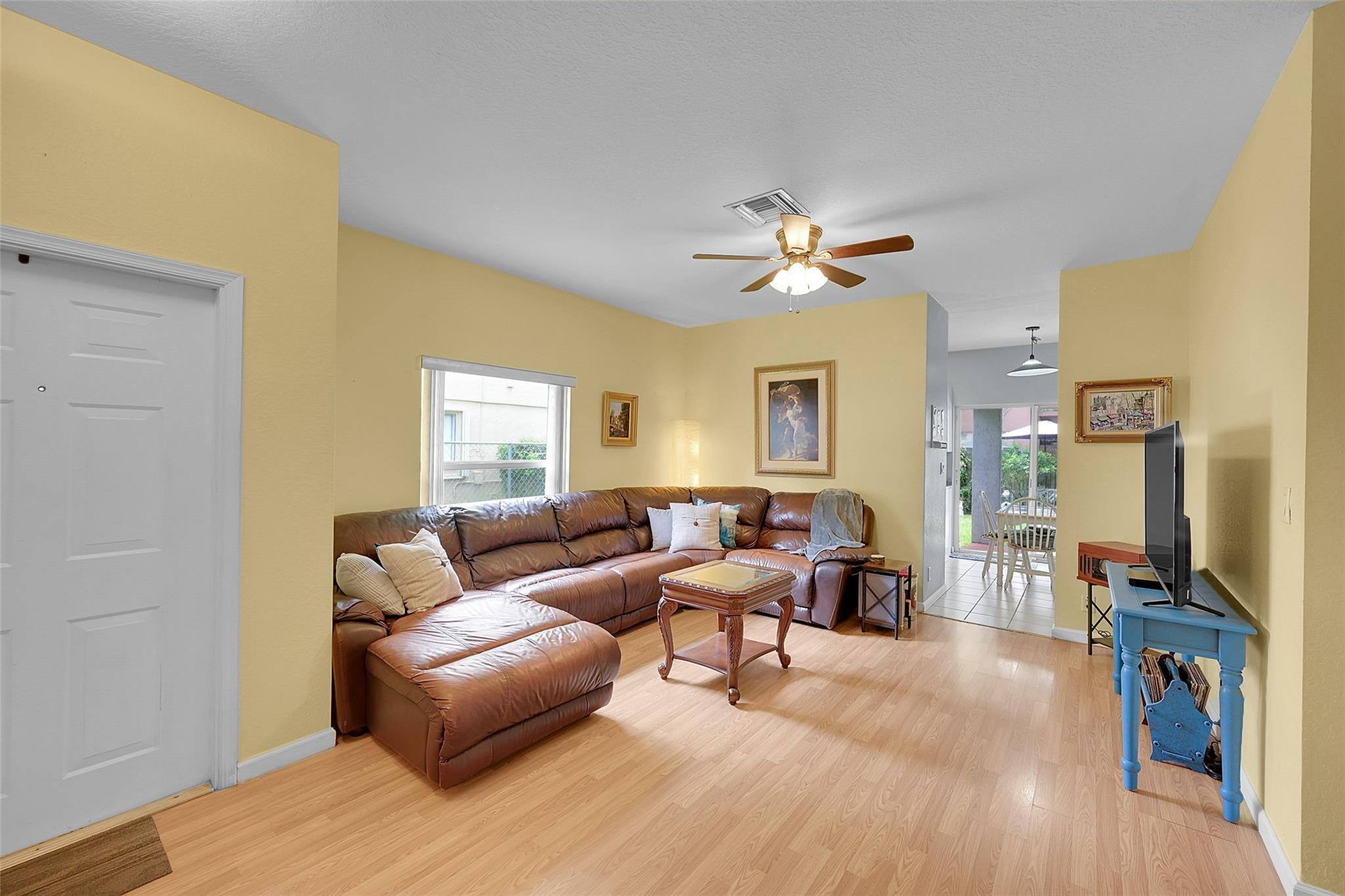 11480 NW 45th St 11480