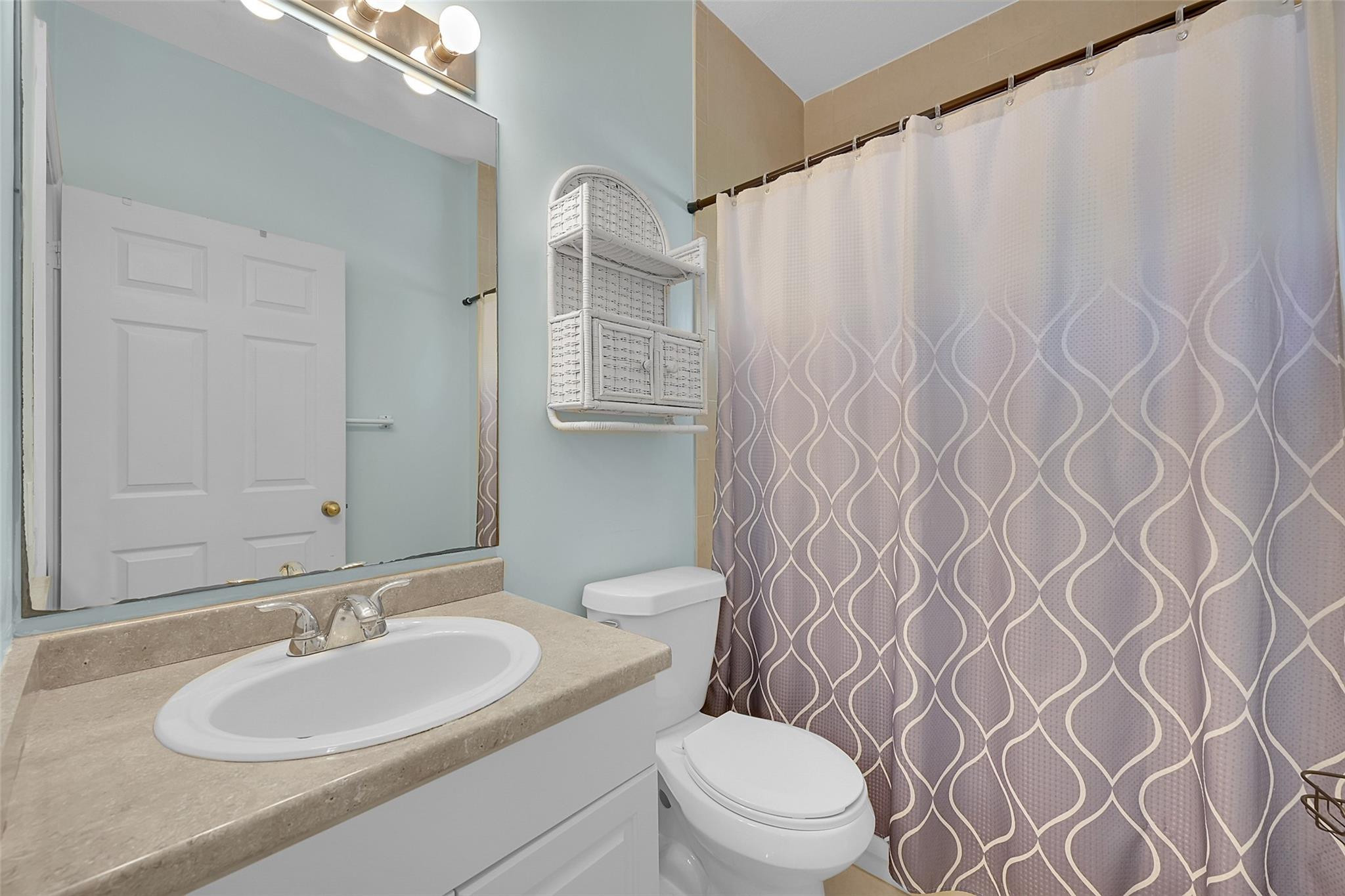 11480 NW 45th St 11480