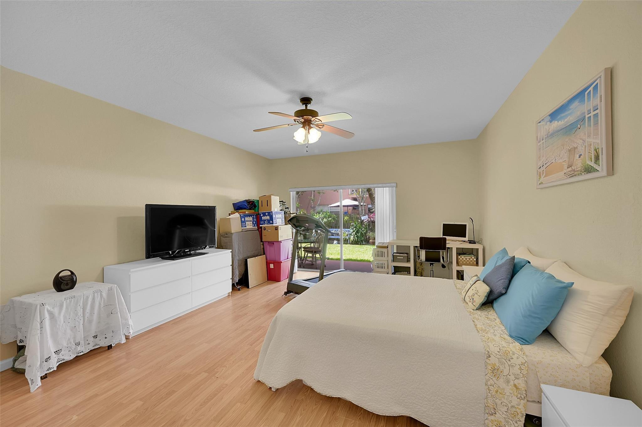 11480 NW 45th St 11480