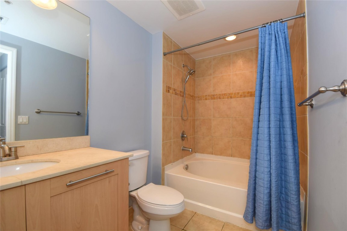 511 SE 5 Avenue 2002