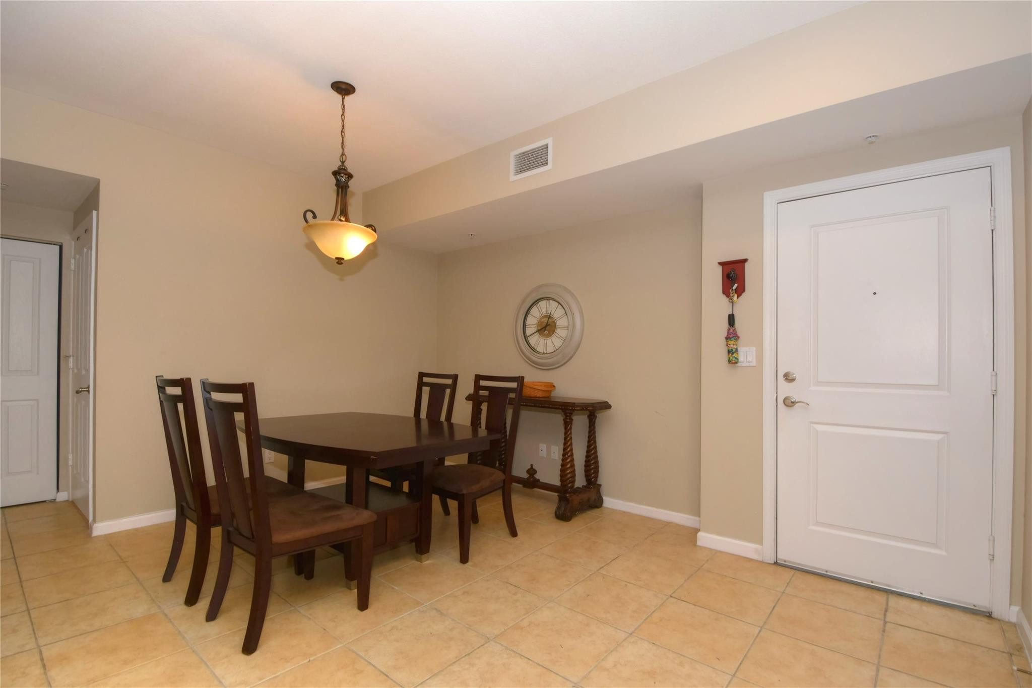 511 SE 5 Avenue 2002