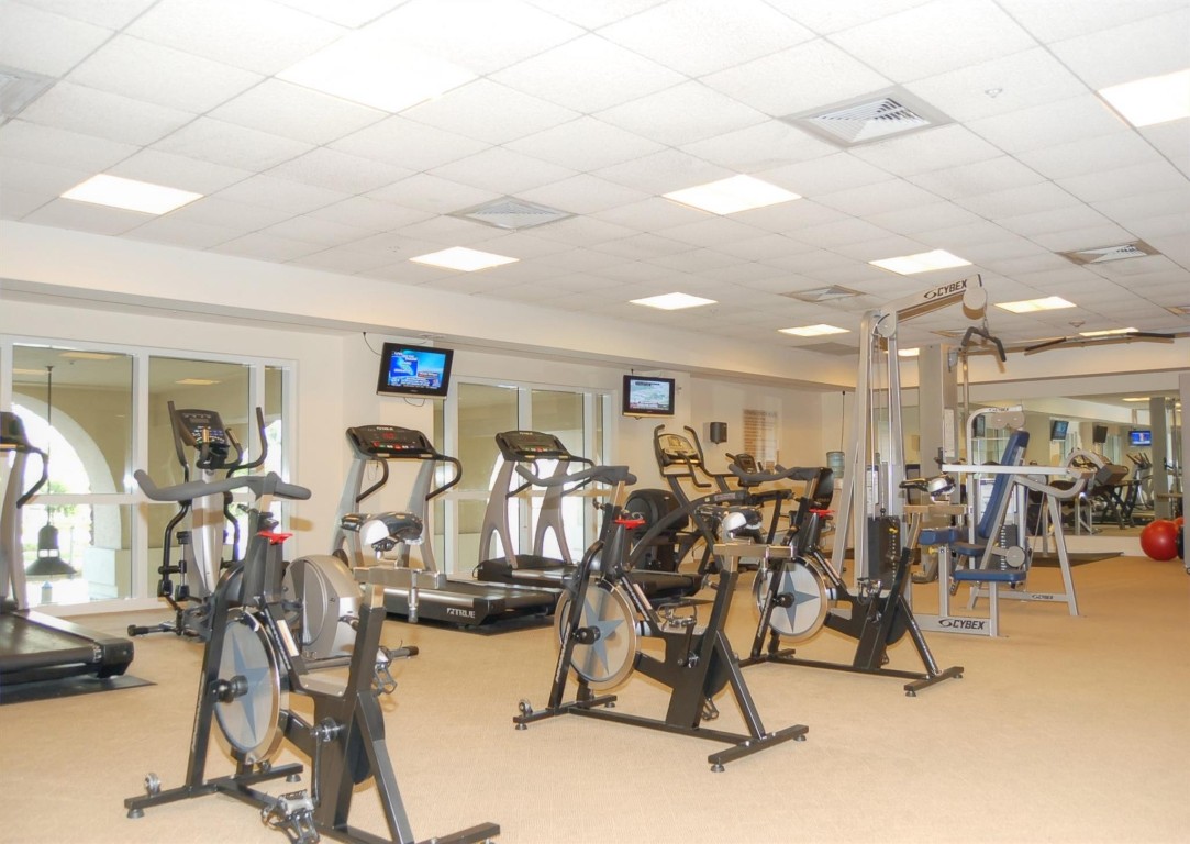 511 SE 5 Avenue 2002