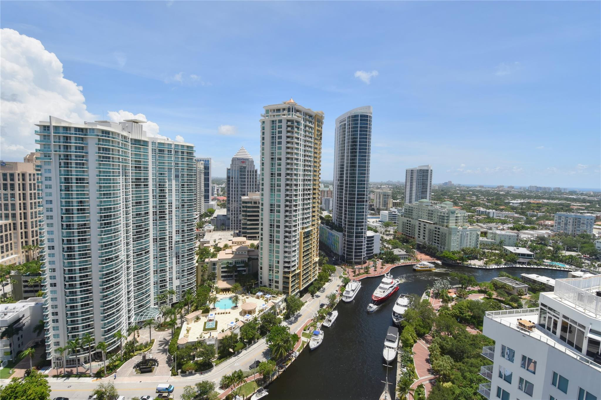 511 SE 5 Avenue 2002