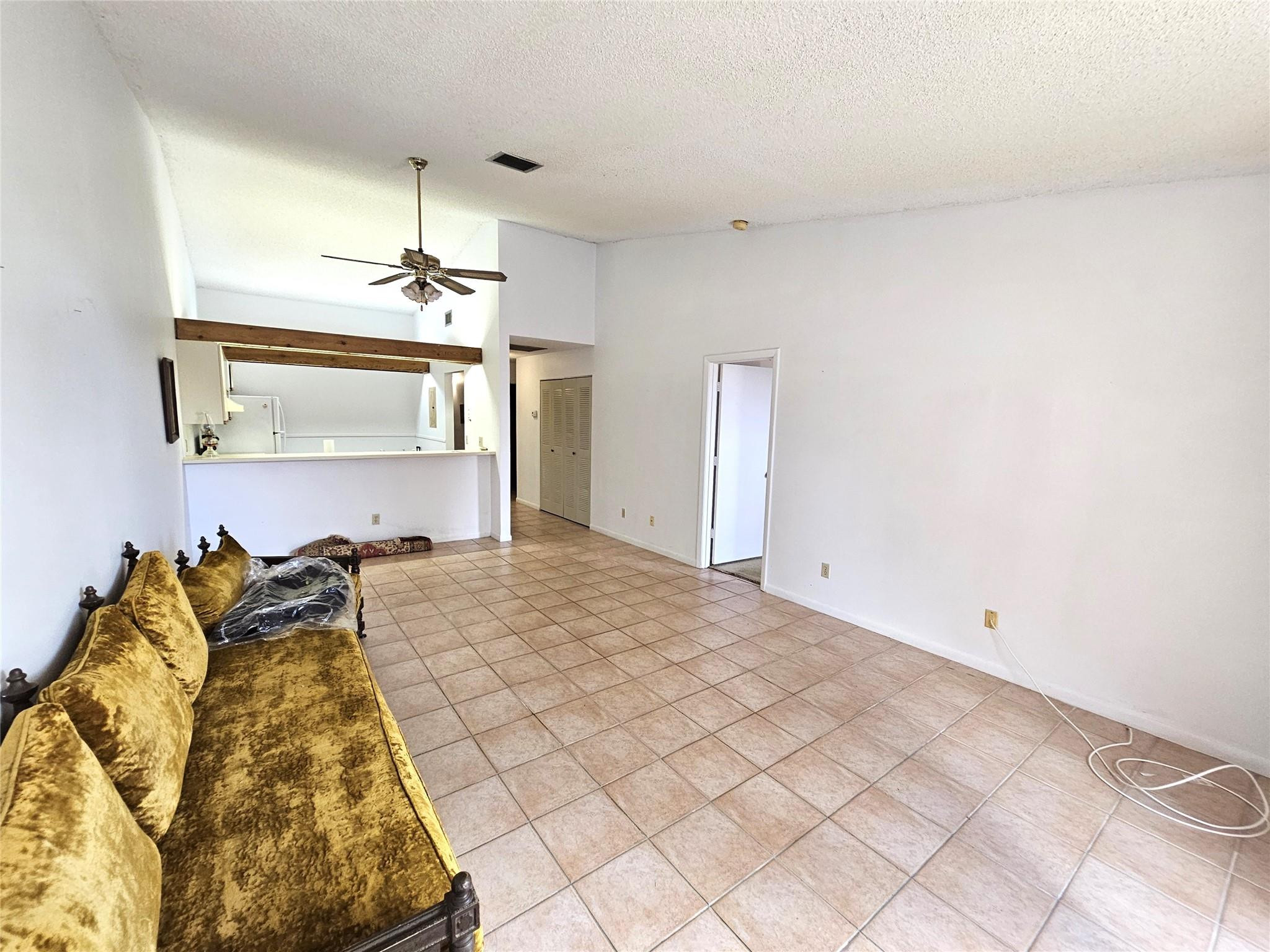 1600 Fairway Rd 1600