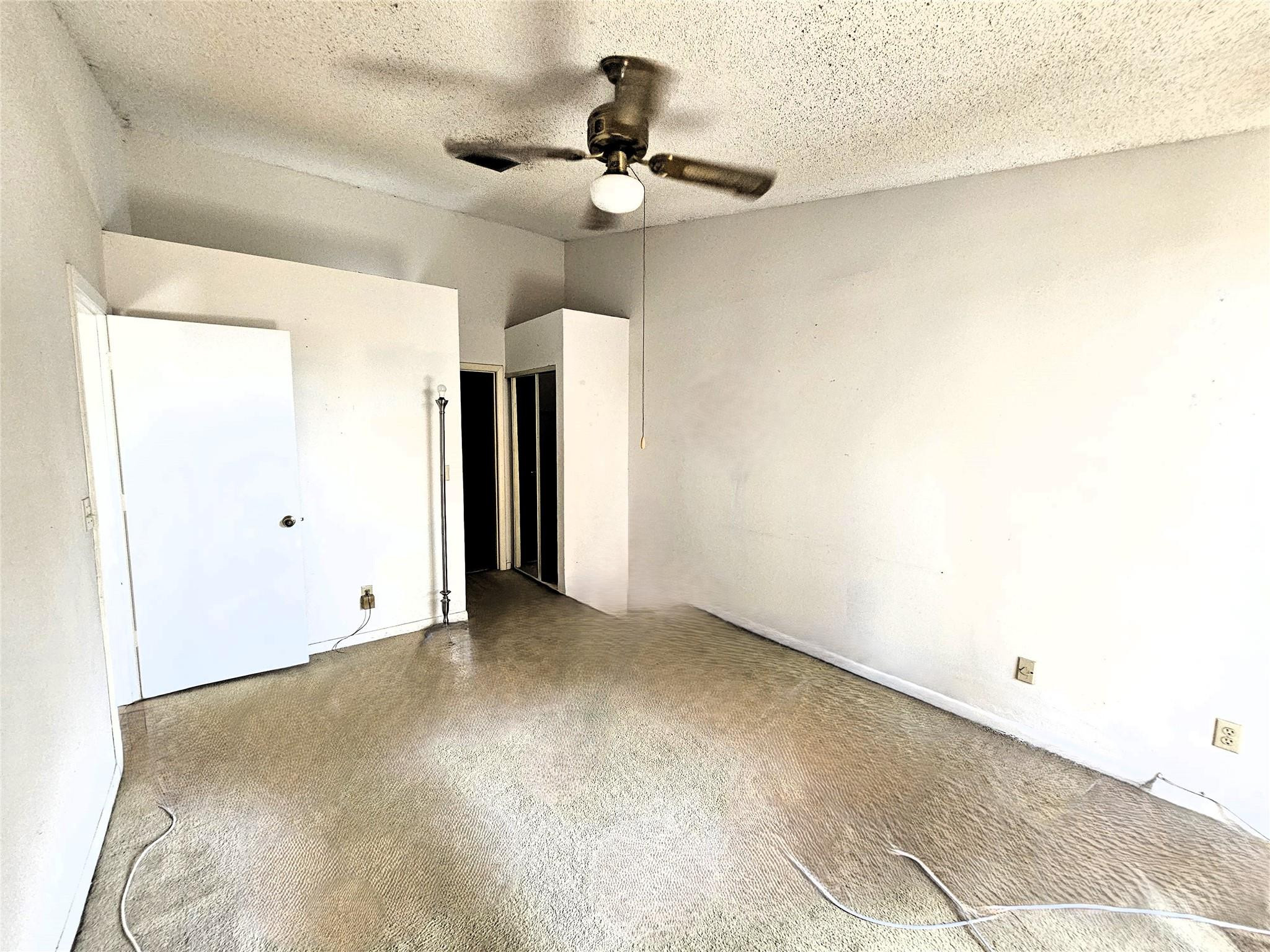 1600 Fairway Rd 1600