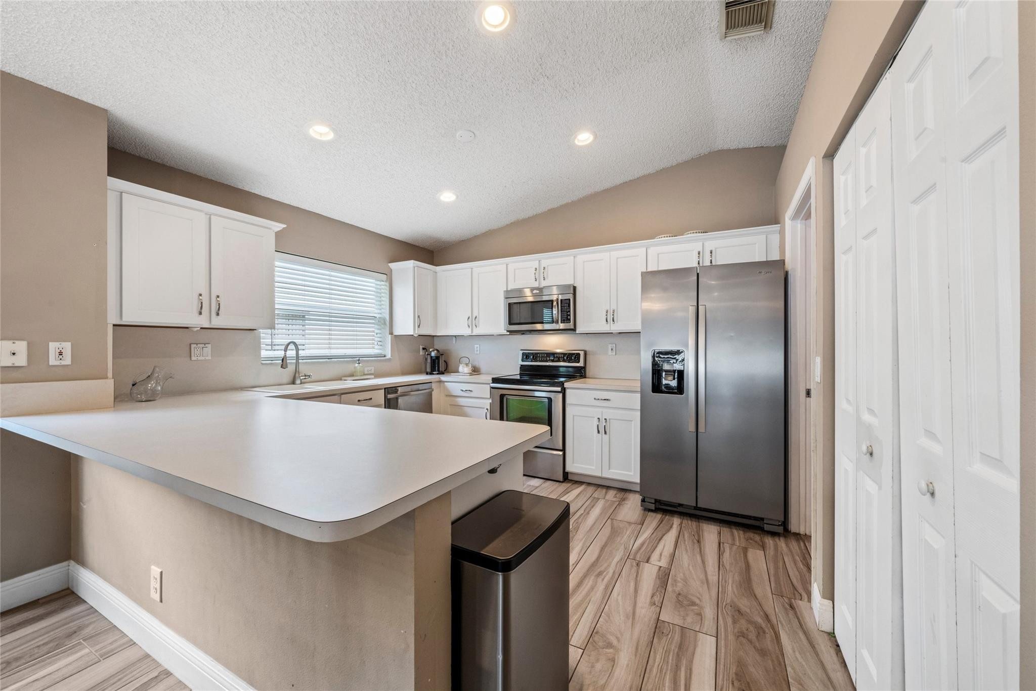 4141 NW 62nd Dr