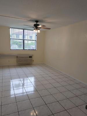 2501 Riverside Dr 116