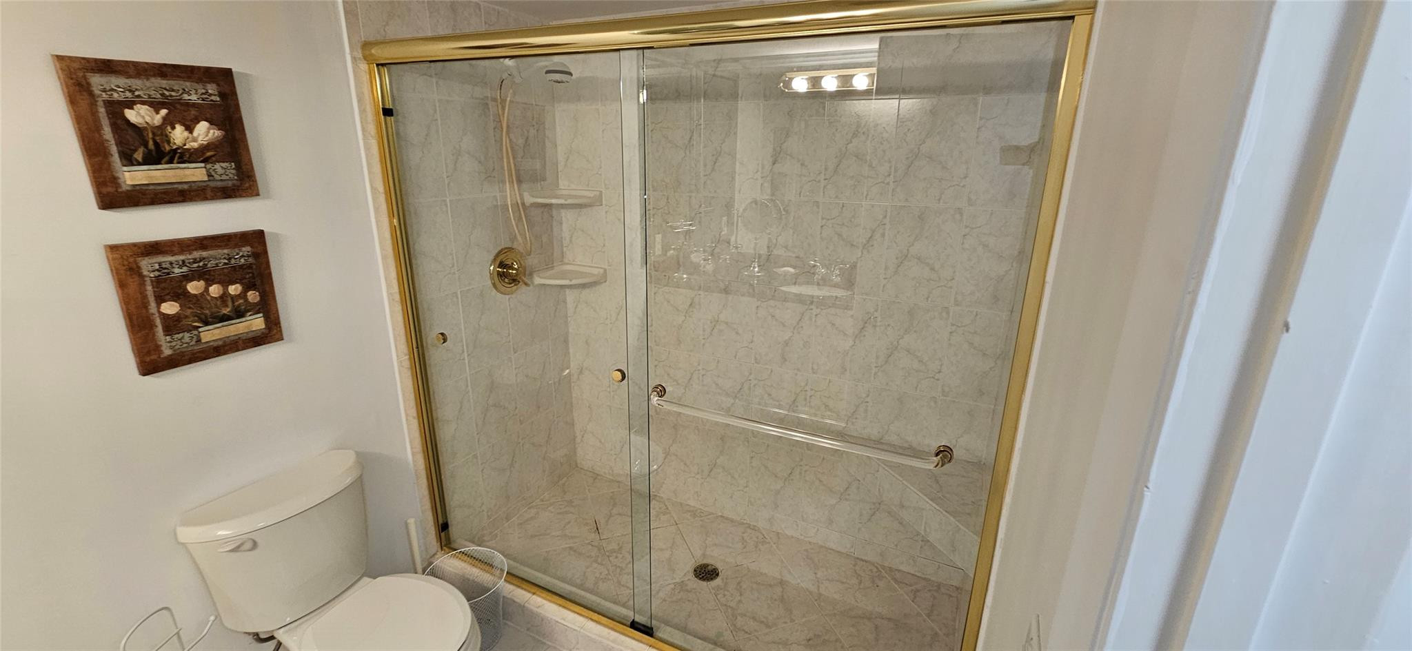 2575 S Ocean Blvd 107S