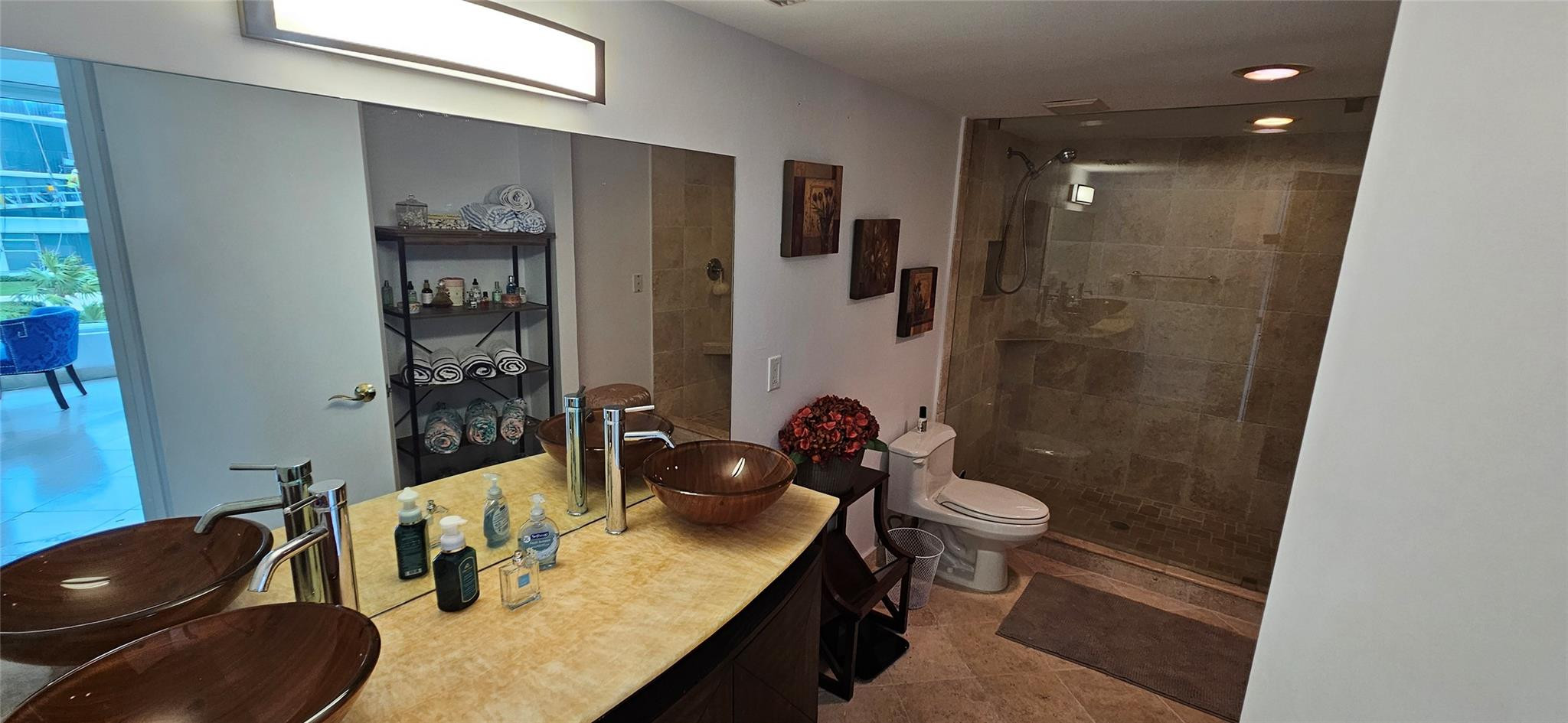 2575 S Ocean Blvd 107S