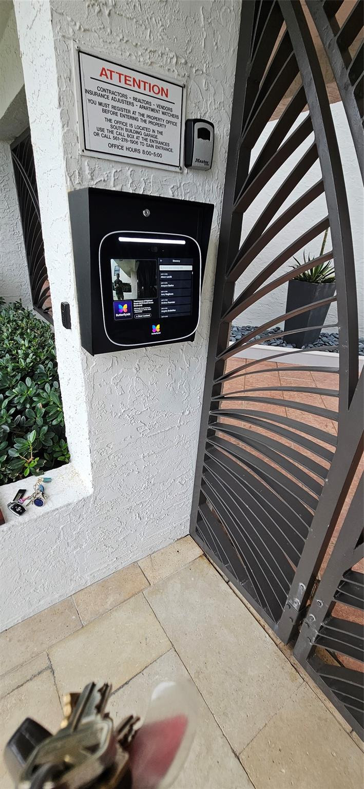 2575 S Ocean Blvd 107S