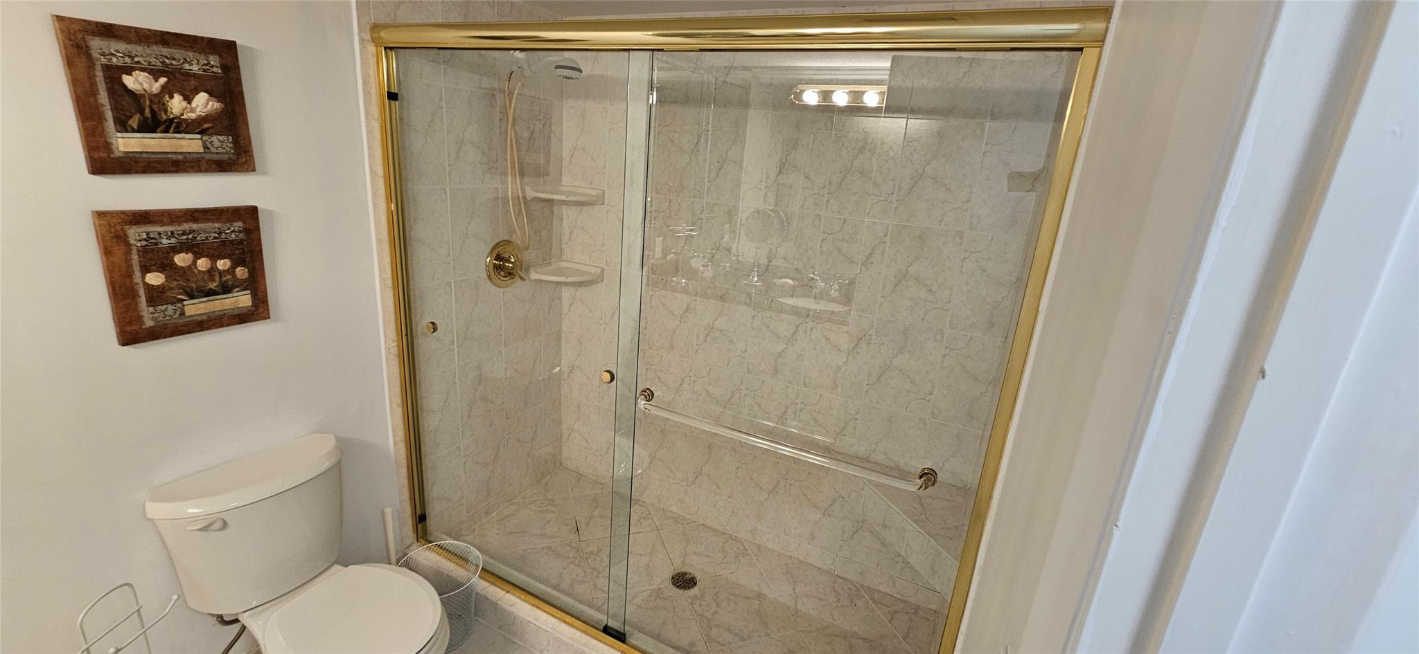 2575 S Ocean Blvd 107S