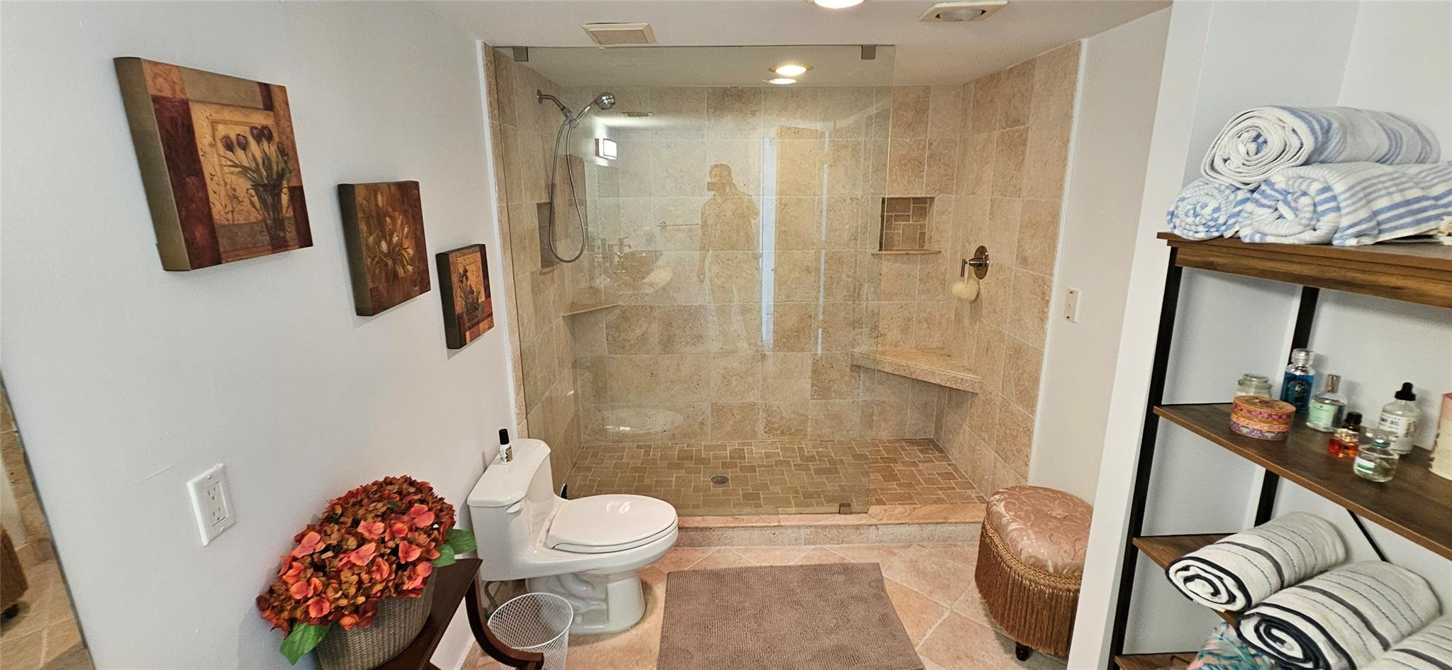 2575 S Ocean Blvd 107S