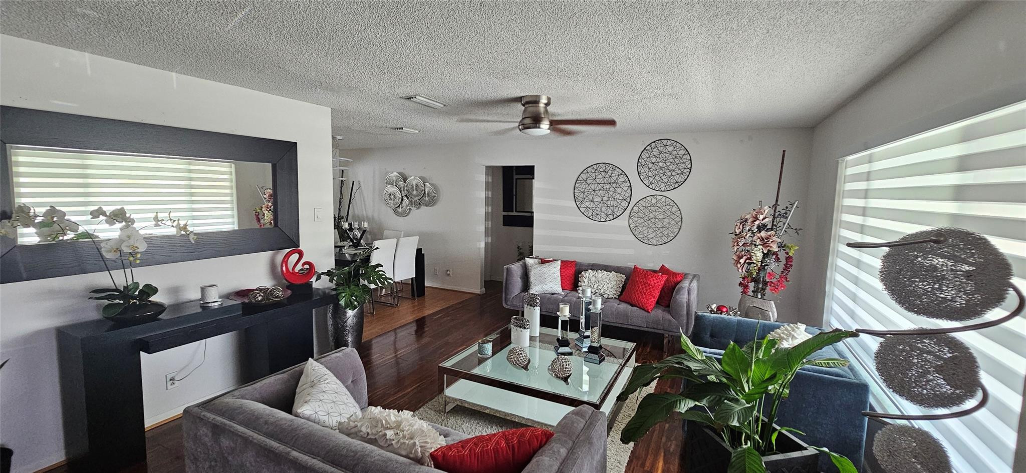 7000 NW 11 ST