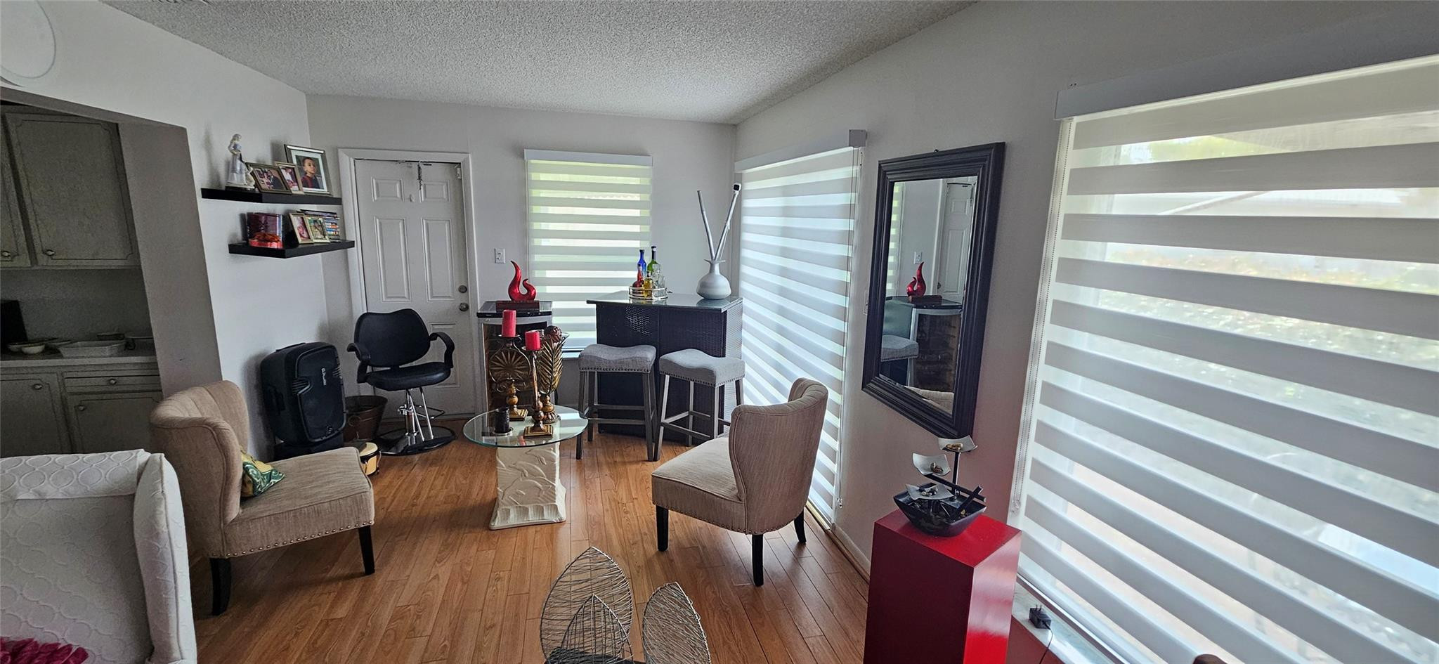 7000 NW 11 ST