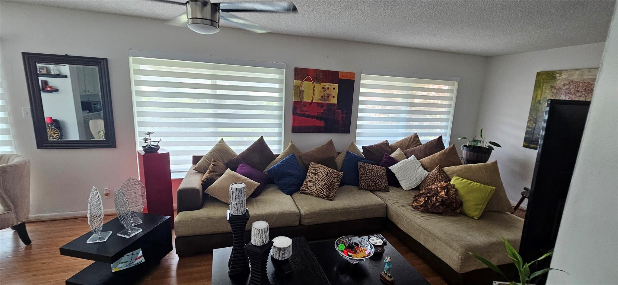 7000 NW 11 ST