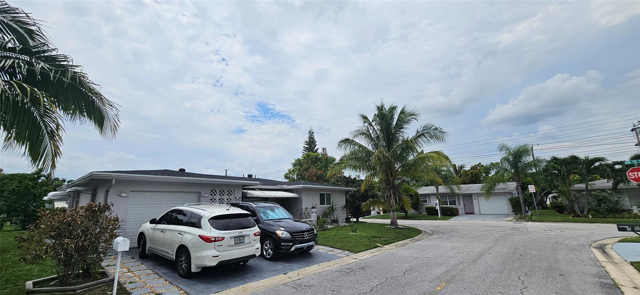 7000 NW 11 ST