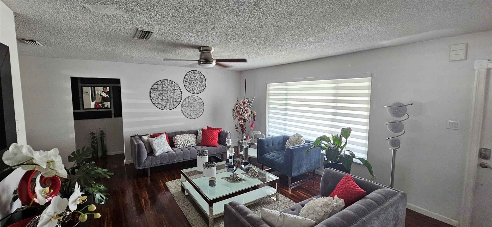 7000 NW 11 ST