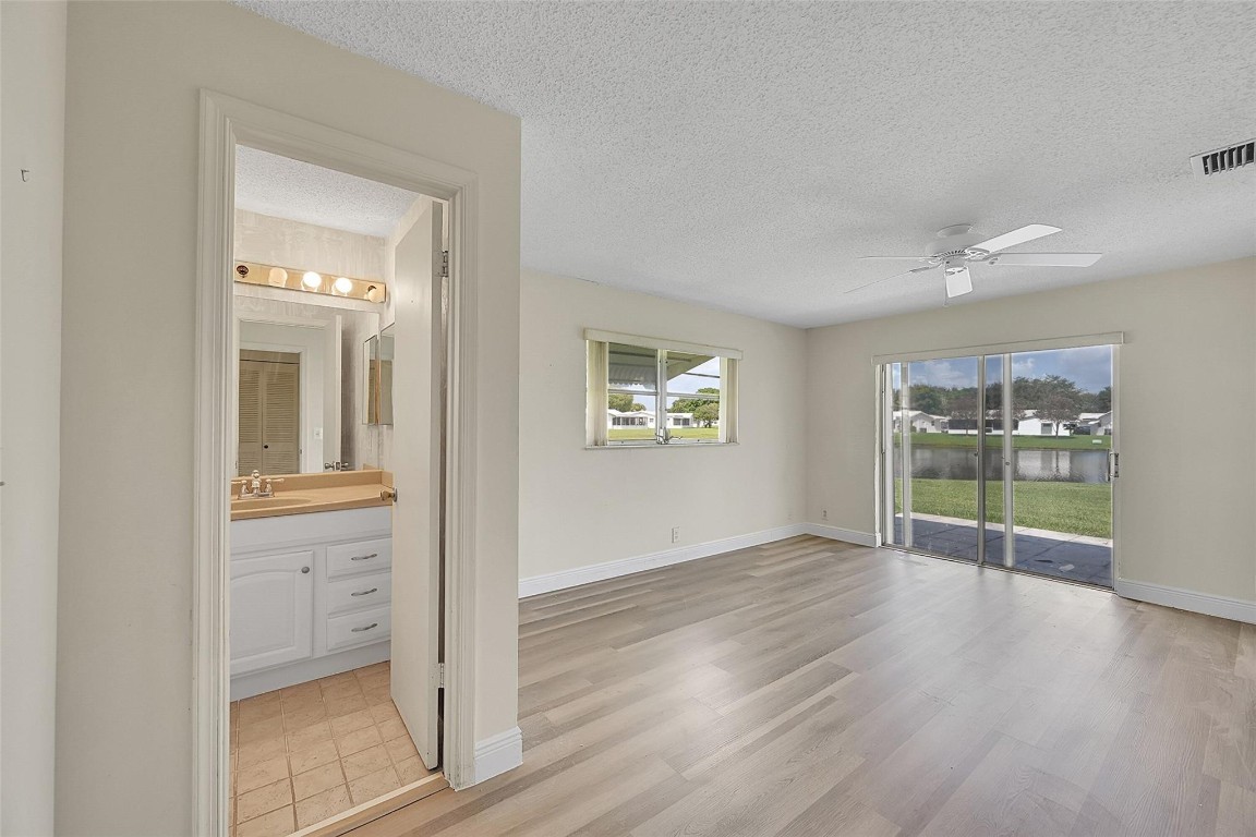 1081 NW 88th Ave A94