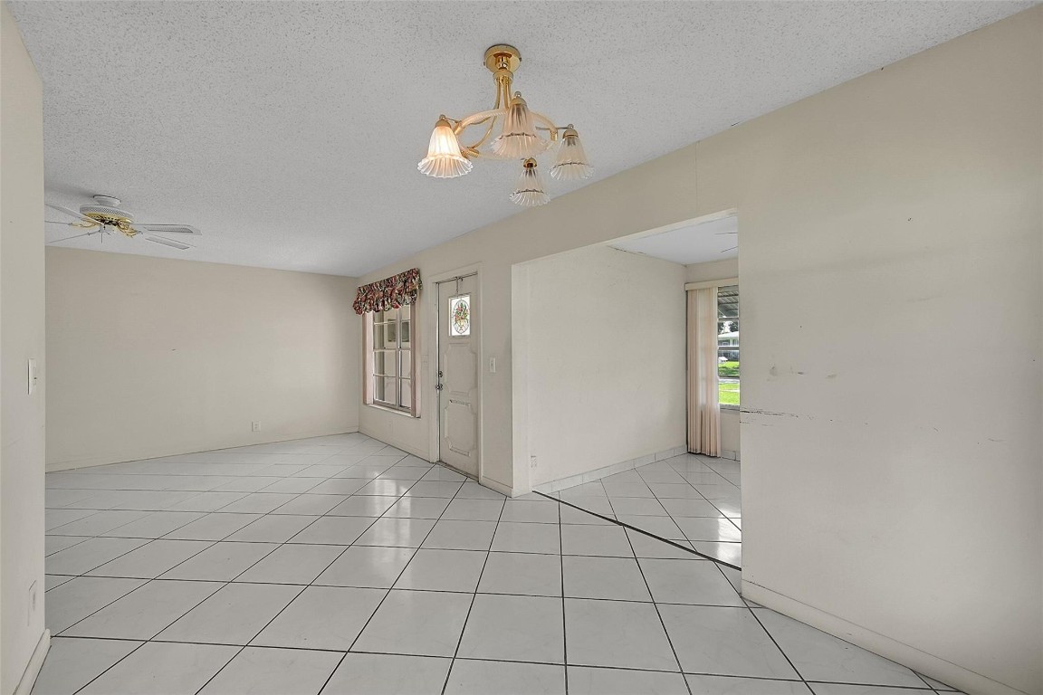 1081 NW 88th Ave A94