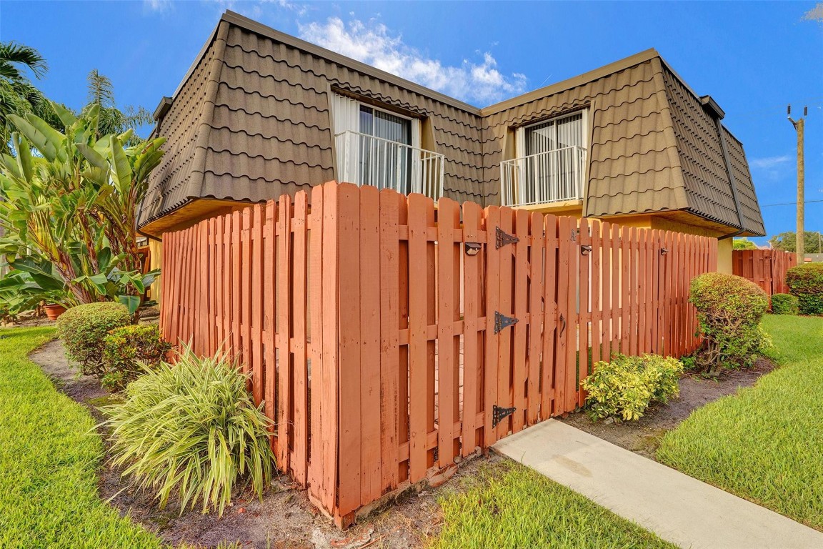 22224 Boca Rancho Dr A