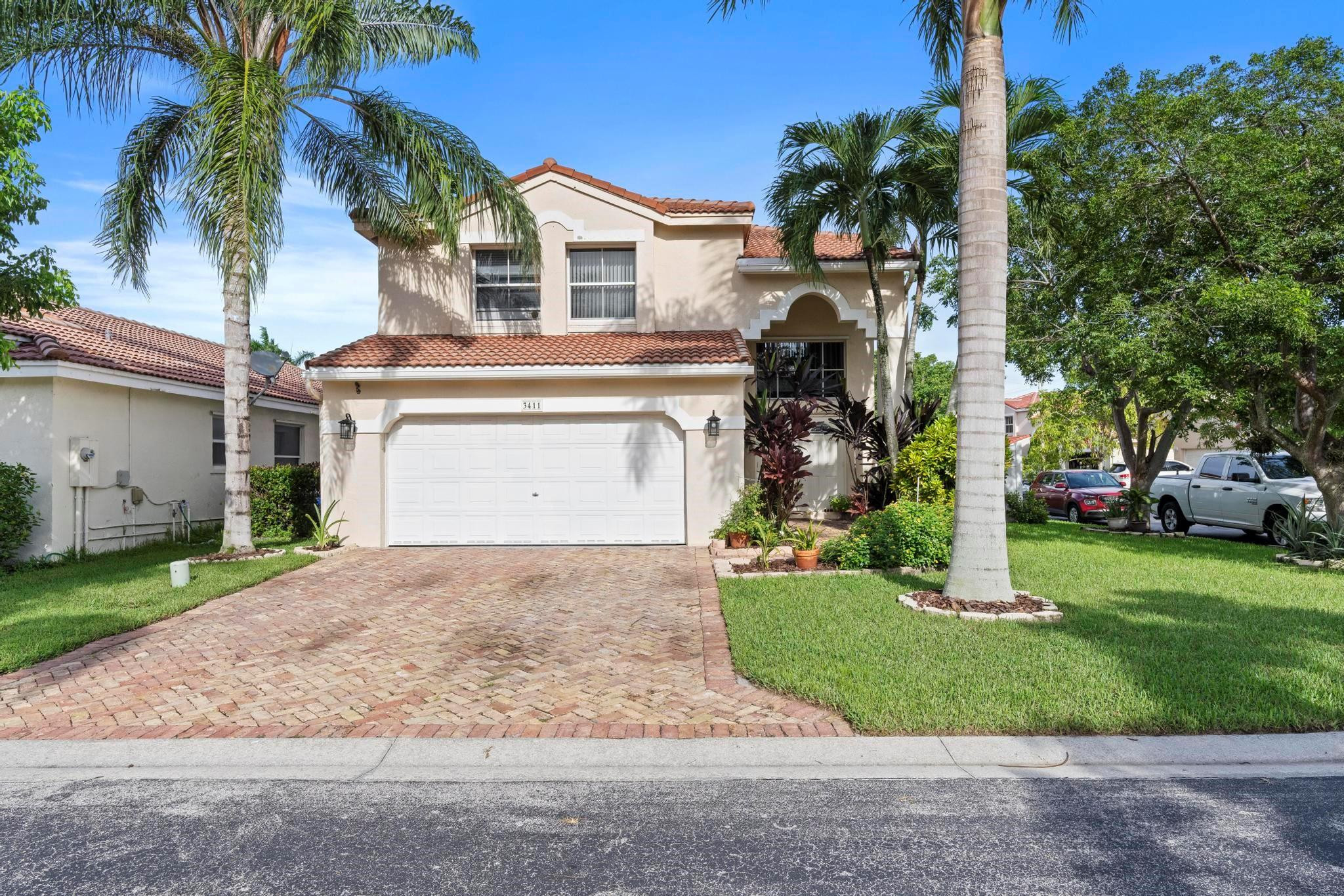 3411 NW 110th Way