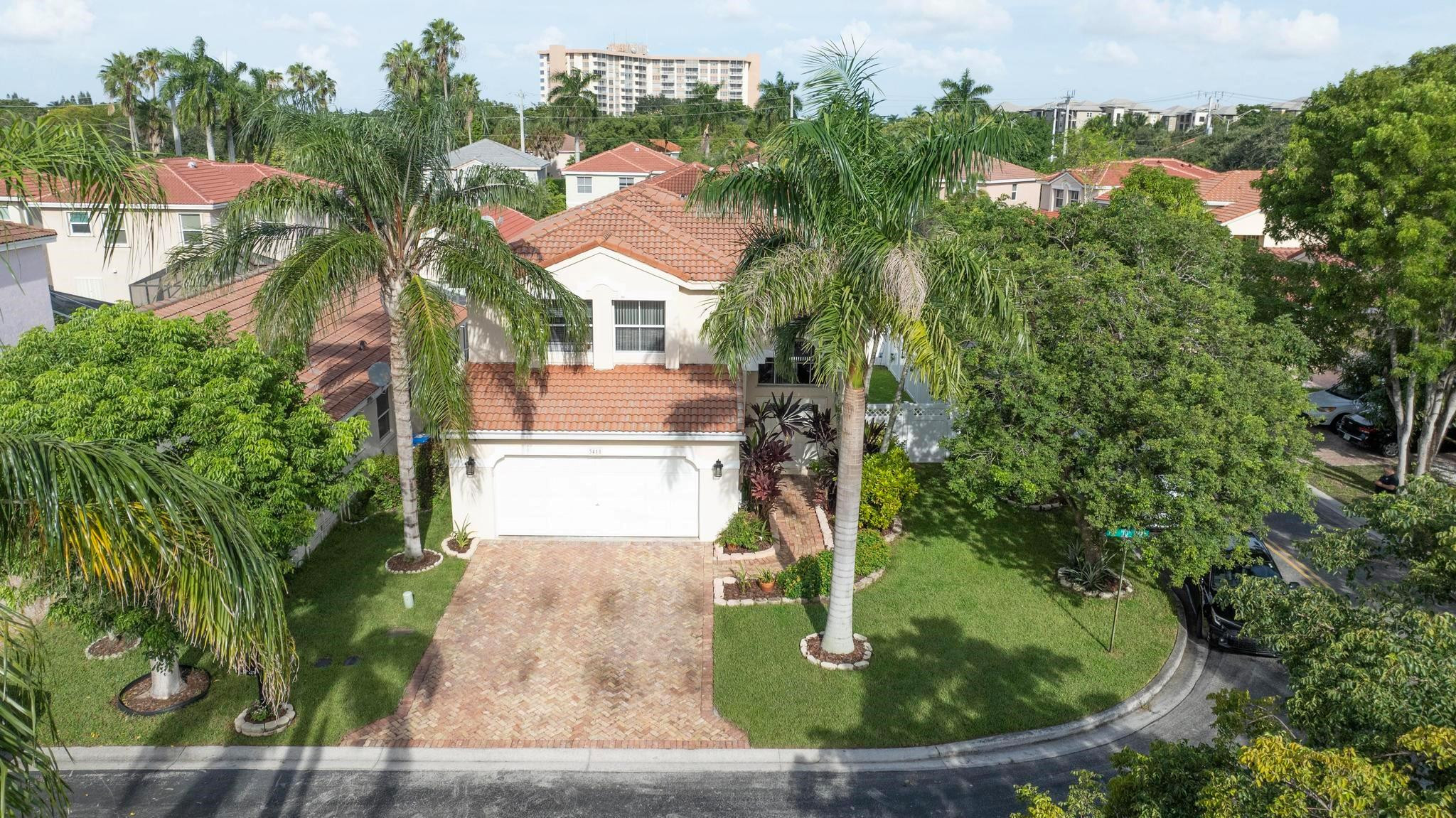 3411 NW 110th Way
