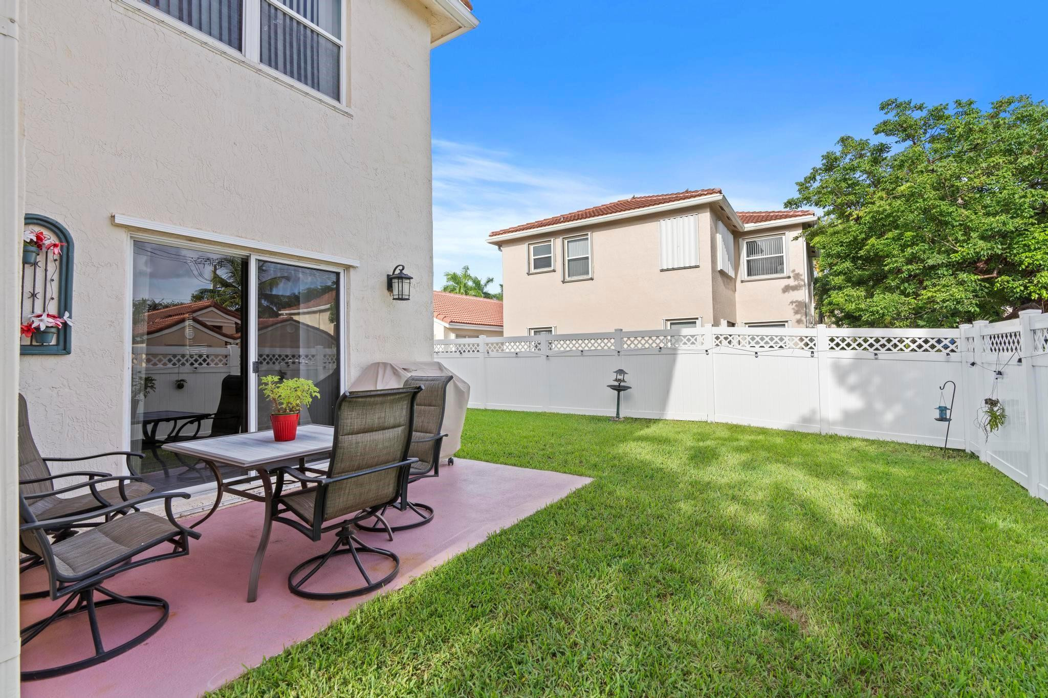 3411 NW 110th Way
