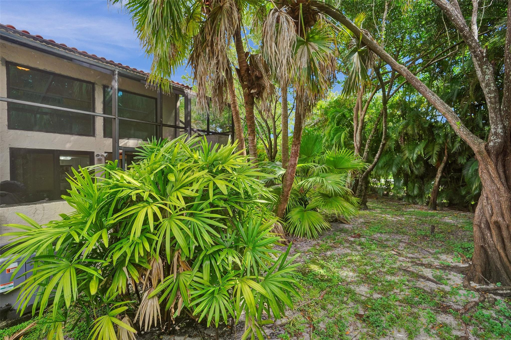 143 NW 45th Ave 1