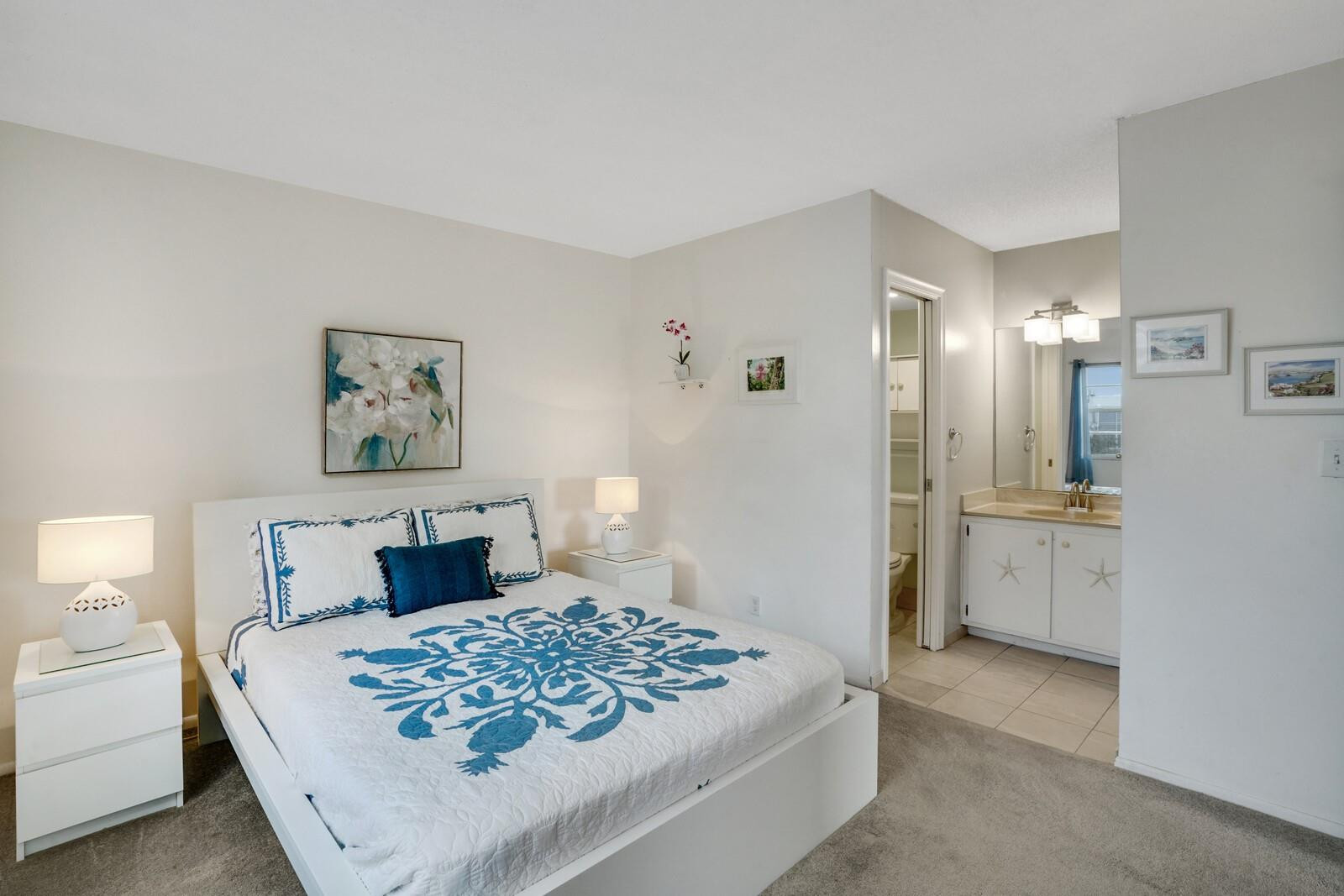 3048 E Sunrise Lakes Dr 418