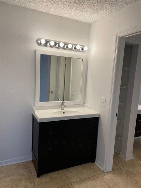 3380 Pinewalk Dr N 1135