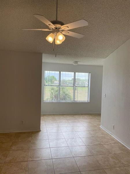 3380 Pinewalk Dr N 1135