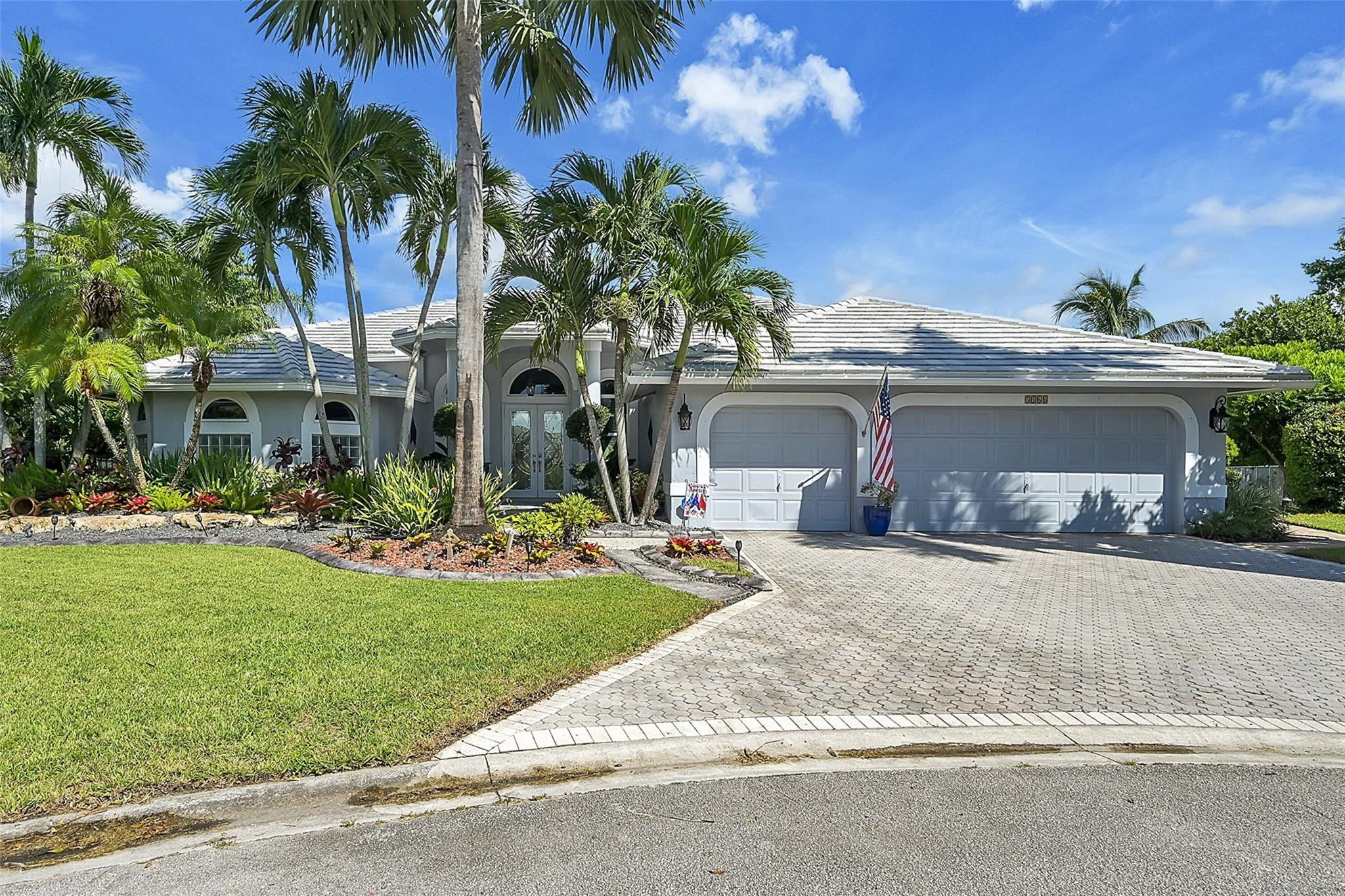 5166 NW 109th Ter