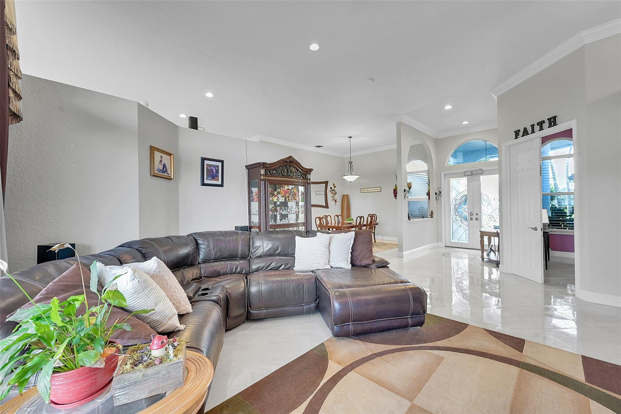 5166 NW 109th Ter