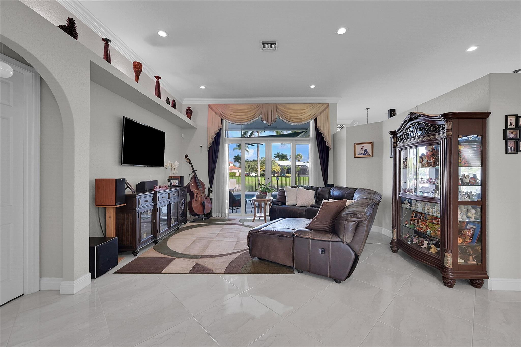 5166 NW 109th Ter