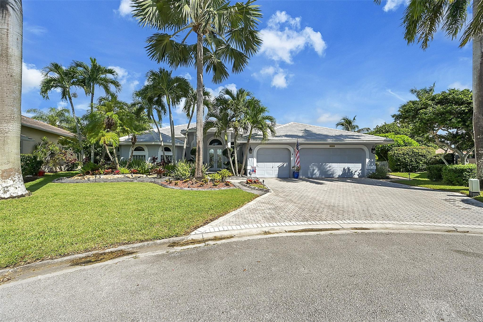 5166 NW 109th Ter