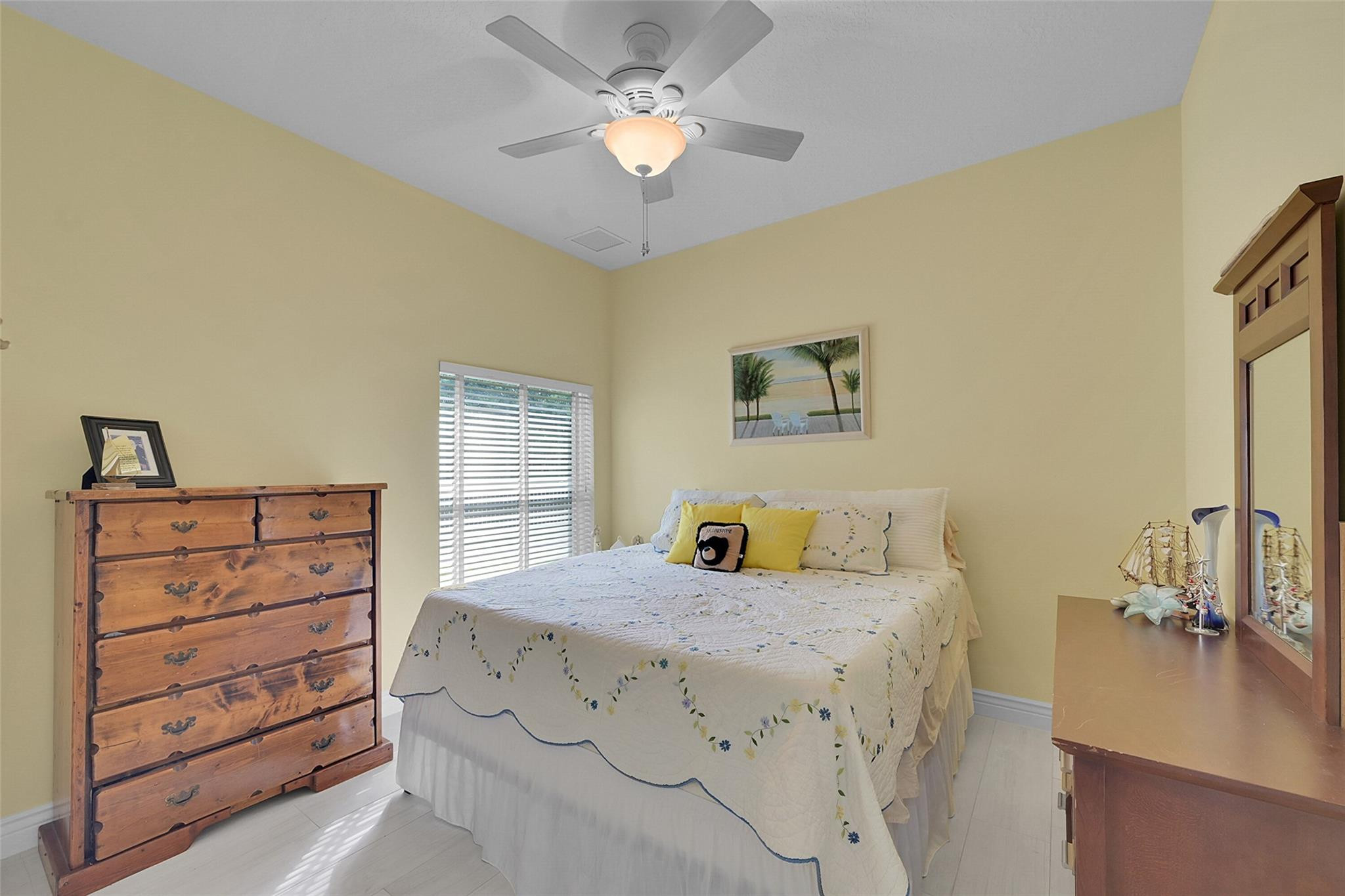 5166 NW 109th Ter