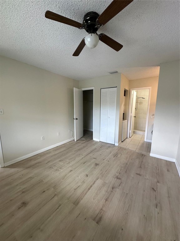 6020 SHAKERWOOD CIR 205